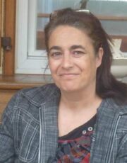 Le beau parcours d’Hélène : de « Projet Pro » à la formation « Responsable de petite et moyenne structure » !